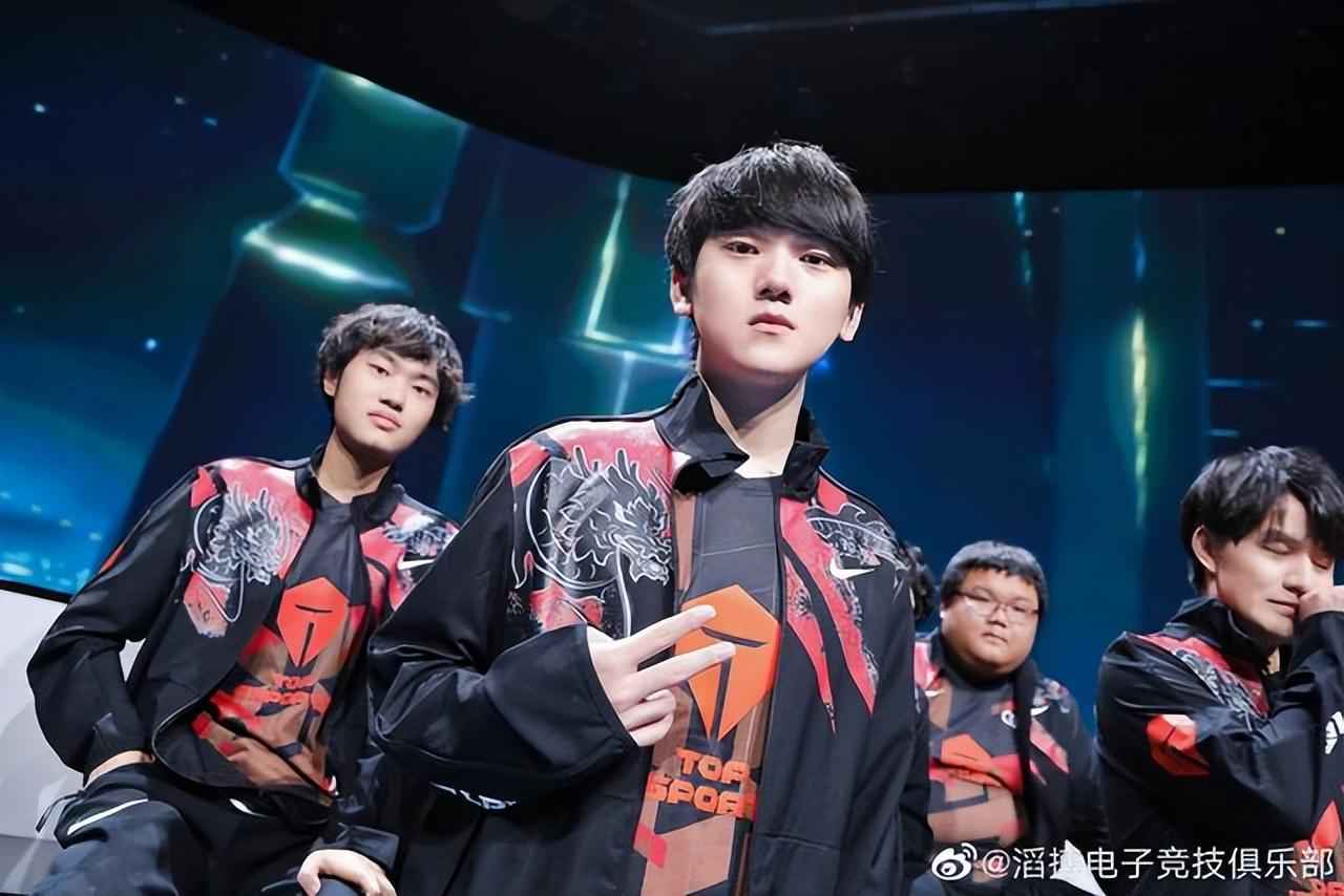 第四场拿到 第四场拿到