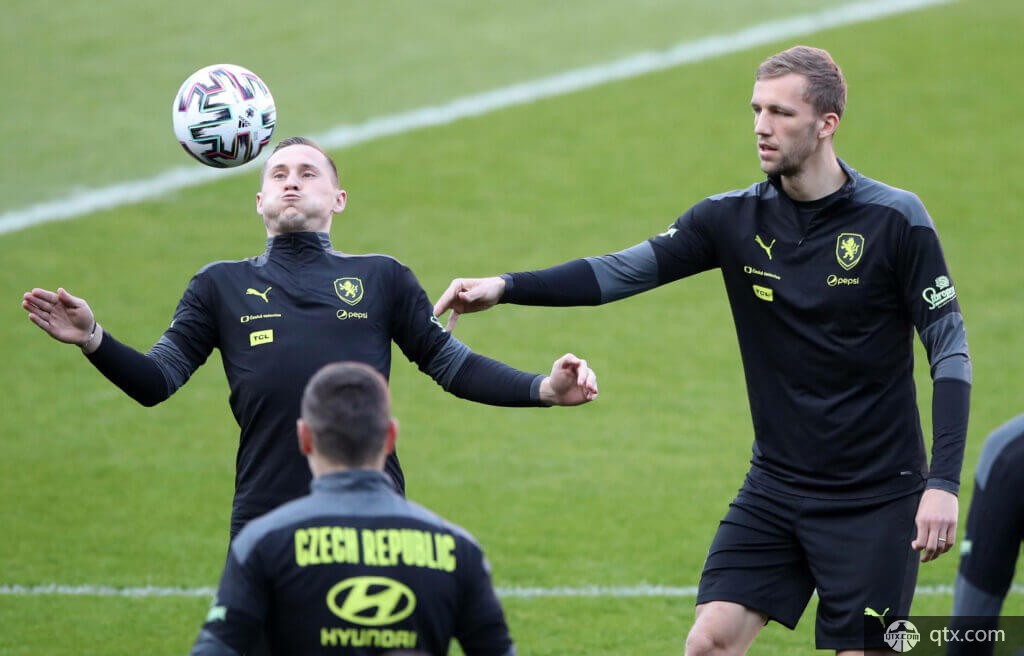 而这场对阵 而这场对阵